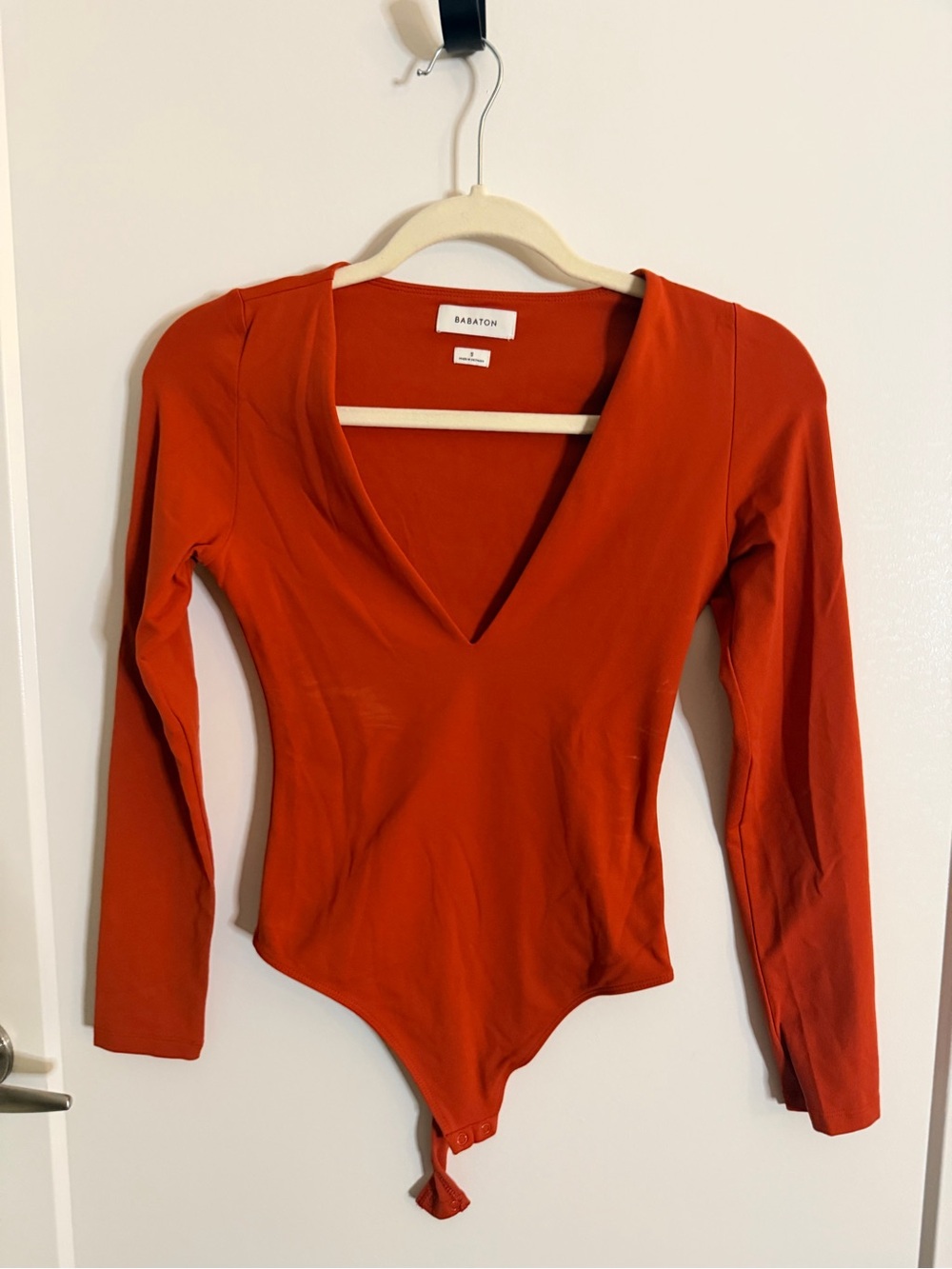Babaton Orange Deep V-Neck Long Sleeve Bodysuit Size S